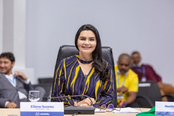 Vereadora solicita pós-graduação em direito da mulher para Parauapebas