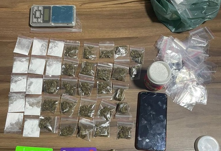 Três homens são presos suspeitos de tráfico de drogas em Parauapebas 