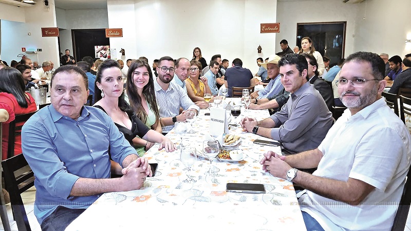 Helder, Chamonzinho, Chamon e outras autoridades