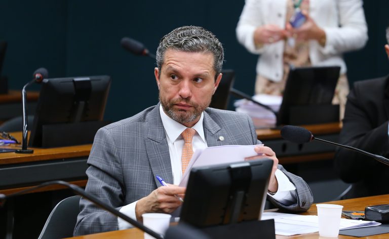 Comissão aprova projeto que ajusta repartição de ICMS para municípios