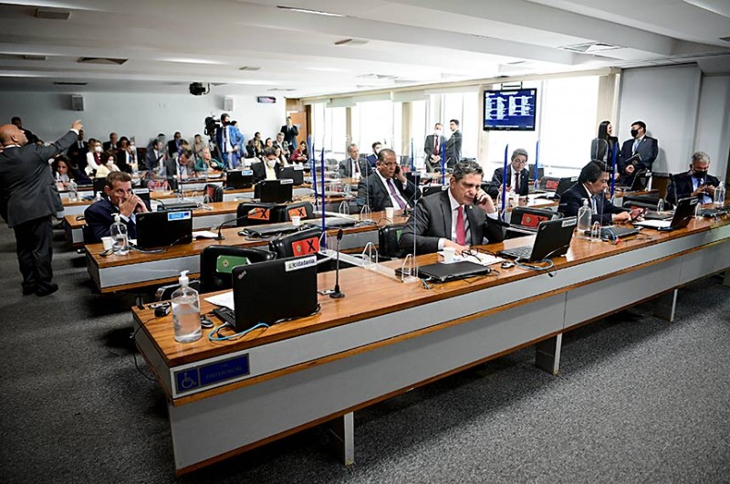 A Comissão de Constituição, Justiça e Cidadania (CCJ) do Senado durante a reunião desta terça-feira - Pedro França/Agência Senado