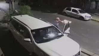  Idoso reage a assalto e mata adolescente em cena filmada por câmera de segurança 