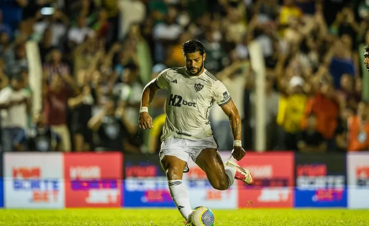 Hulk comemora gol em Tocantinópolis x Atlético-MG (Foto: Pedro Souza / Atlético)