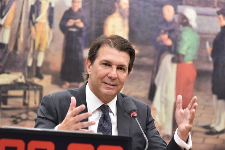 Arthur Oliveira Maia foi relator da reforma administrativa - (Foto: Billy Boss/Câmara dos Deputados)