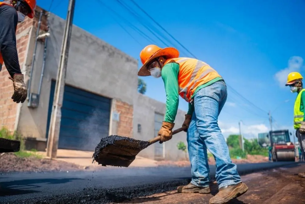 Canaã dos Carajás avança com pacote de obras e reforça manutenção em áreas urbanas e rurais