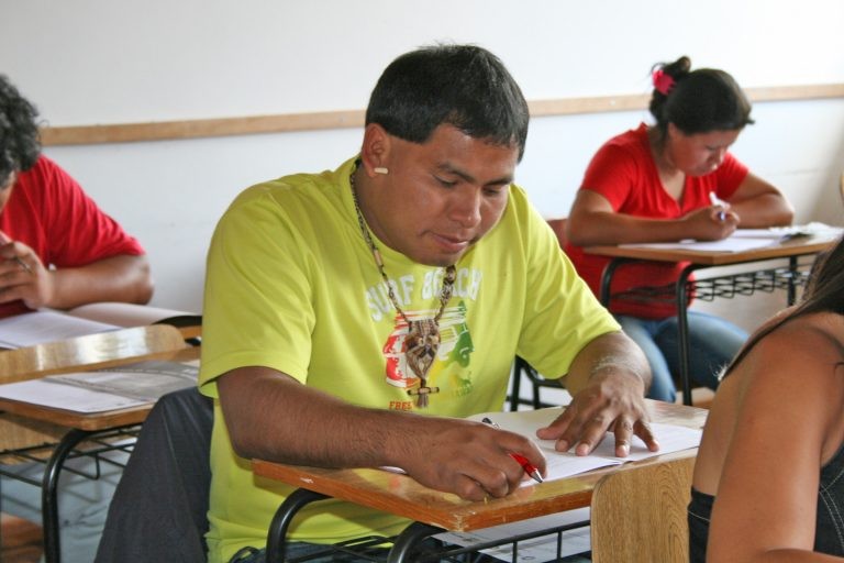 Autodeclarados pretos, pardos e indígenas são beneficiados pelas cotas - (Foto: Divulgação/Governo do Paraná)