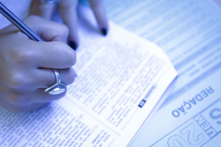 Texto só permite cobrança diferente em casos que exijam prova específica - (Foto: Universidade Estadual de Maringá)