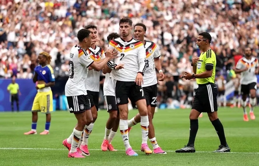 Fifa Site Oficial/Lars Baron/Getty Images/AFP
