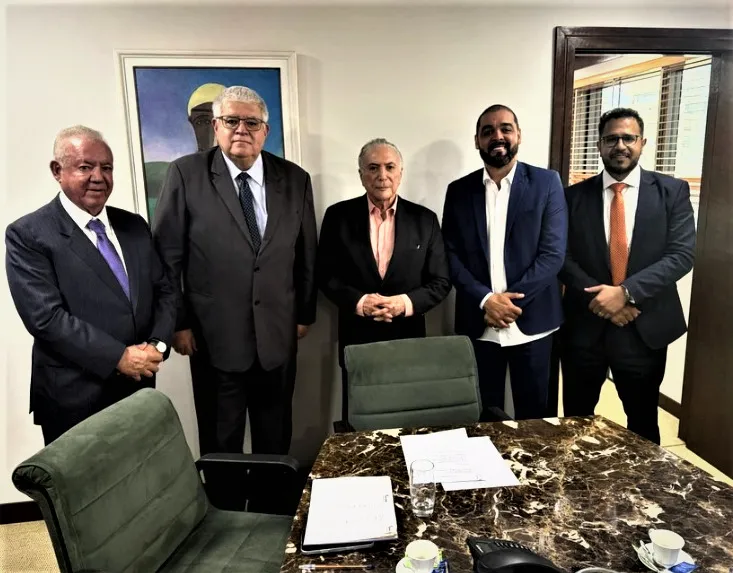 Aurélio Goiano ao lado de Michel Temer e do advogado Dr. João Brasil´/ Sol de Carajás