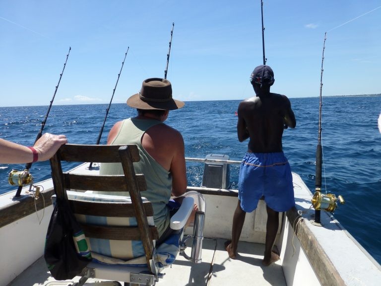 Pescador precisa fazer cadastro pela internet para renovar licença - (Foto: ITWrangler)