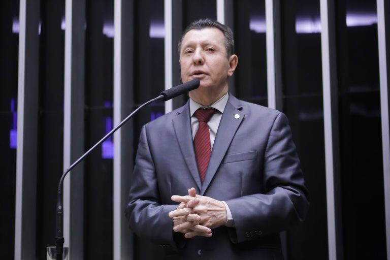 Deputado José Nelto, autor do projeto de lei - (Foto: Paulo Sérgio/Câmara dos Deputados)