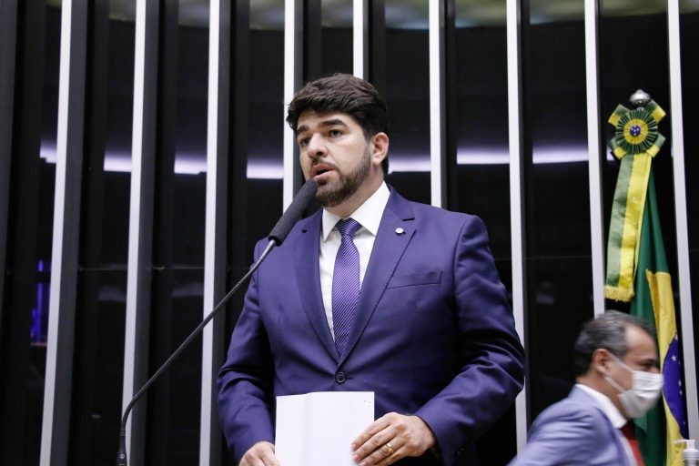 Zé Vitor é autor de projeto de lei que regulamenta dispositivos da reforma agrária - (Foto: Marina Ramos/Câmara dos Deputados)