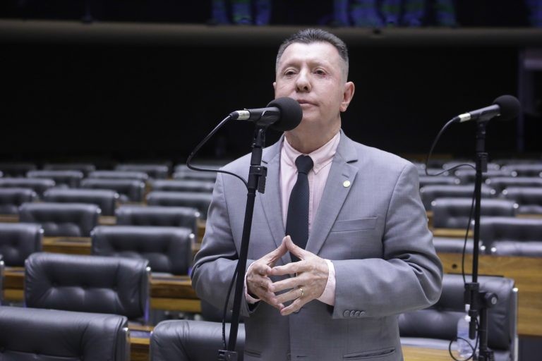 O autor da proposta, deputado José Nelto - (Foto: Paulo Sérgio/Câmara dos Deputados)