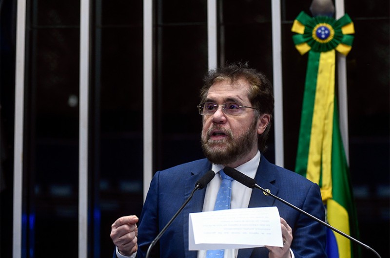 O senador Plínio Valério destacou a importância da lei que define os objetivos do Banco Central do Brasil, sua autonomia e a nomeação e exoneração de seu presidente e diretores - Geraldo Magela/Agência Senado