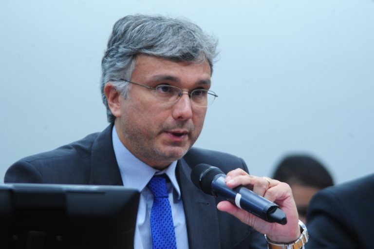 Colnago defendeu reforma administrativa que dê mais racionalidade aos gastos - (Foto: Billy Boss/Câmara dos Deputados)