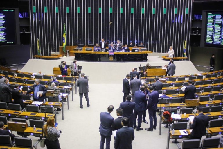 Deputados em sessão do Plenário - (Foto: Paulo Sérgio/Câmara dos Deputados)