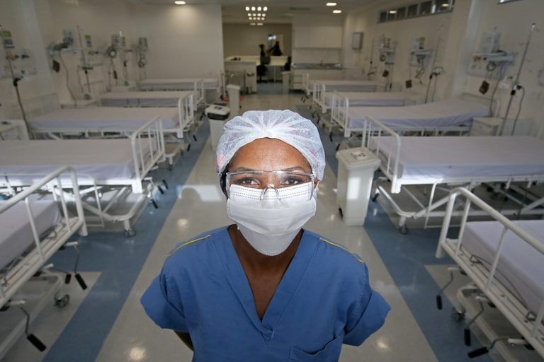 Novo piso salarial para enfermagem foi aprovado em projeto de lei - (Foto: Paula Fróes/GOVBA)