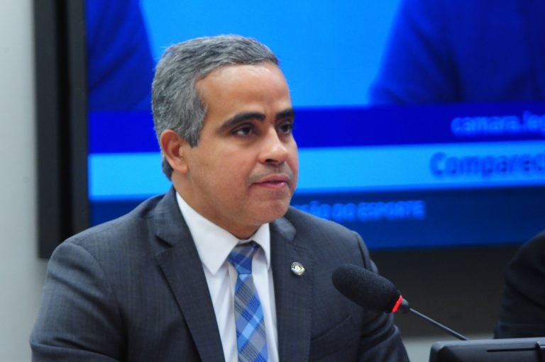 Bento: “Zeramos a fila de projetos a serem analisados pela lei de incentivo ao esporte - (Foto: Billy Boss/Câmara dos Deputados)