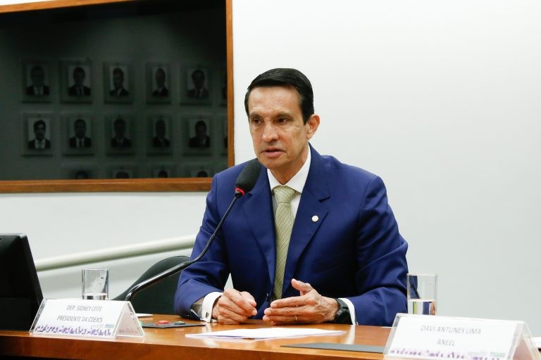 Para Sidney Leite, medida poderá gerar mais empregos no setor de mineração - (Foto: Elaine Menke/Câmara dos Deputados)