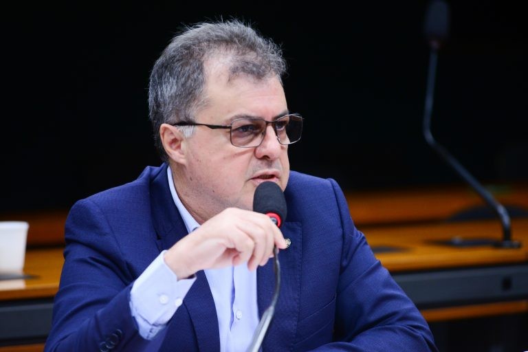 Abou Anni: estudantes devem ter condições de se deslocar até a sala de aula - (Foto: Billy Boss/Câmara dos Deputados)