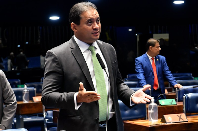 Weverton relatou o projeto no Plenário do Senado em 9 de março - Waldemir Barreto/Agência Senado
