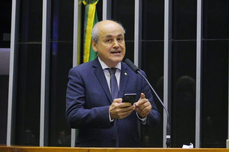 O autor da proposta, deputado Gustavo Fruet - (Foto: Paulo Sérgio/Câmara dos Deputados)